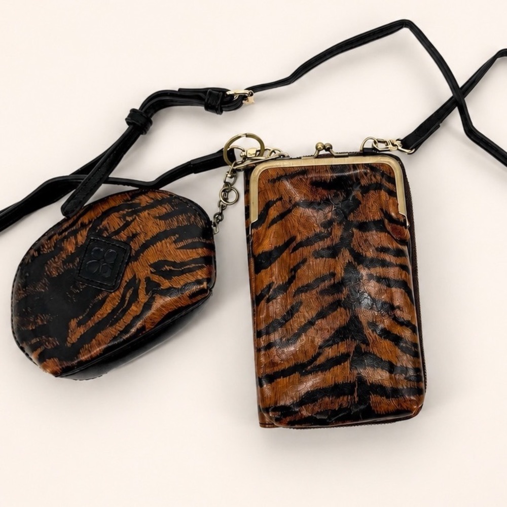 Patricia Nash Pertina Tiger Print Leather Phone Crossbody Wallet Coin Pouch Chic